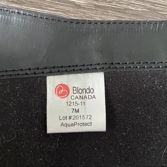 Blondo Black Kitten Heel Tall Boots Size 7 - Picture 10 of 10